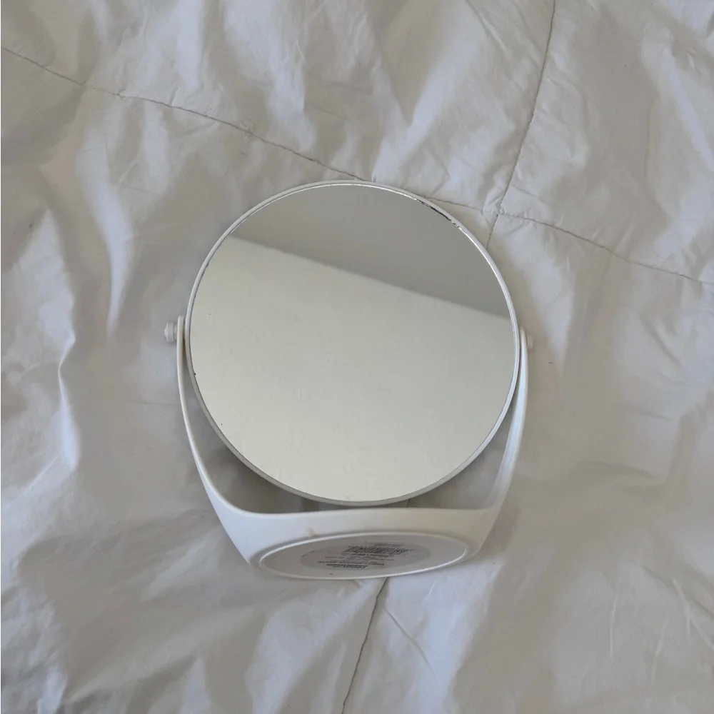 Room Essentials White Vanity Mirror - 360° Swivel Tabletop